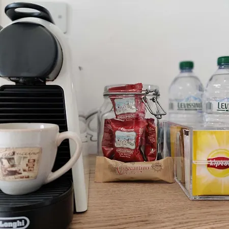 Hole - Lingotto * Turín